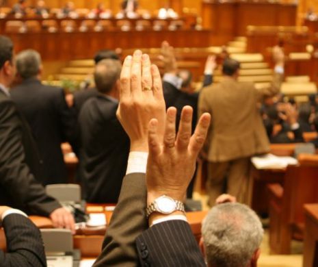 Comisia juridică AMÂNĂ modificarea ORDONANȚEI 6. Se cere PREZENȚA SRI la DEZBATERI