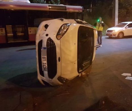 Două accidente grave în cursul nopții, în Cluj. Ambele s-au soldat cu răsturnări spectaculoase