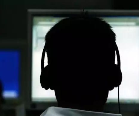 Hacker dat în urmărire de SUA, reţinut de poliţiştii din Vâlcea