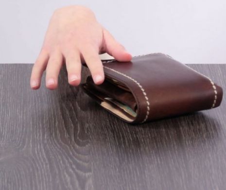 Înalt funcționar public prins la furat de portofele (VIDEO)