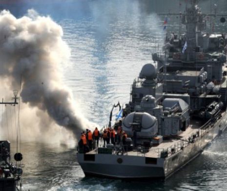 Kievul provoacă Moscova. Nave militare ucrainiene patrulează într-o zonă revendicată de Rusia