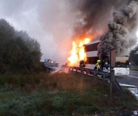 NEWS ALERT! Un autocar românesc a EXPLODAT pe o autostradă din Austria. În ce STARE se află VICTMELE