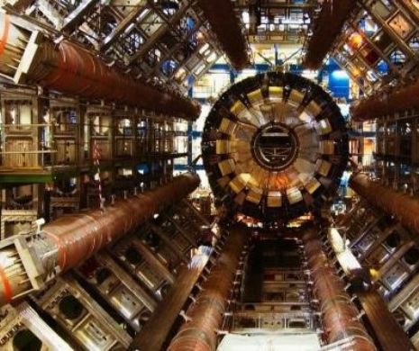 Avertismentul unui celebru om de ştiinţă britanic: Acceleratoarele de particule ar putea crea o GAURĂ NEAGRĂ dezastruoasă pe PĂMÂNT