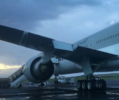 Clipe de GROAZĂ! ATERIZARE DE URGENȚĂ pentru un avion care a decolat din Cluj. Au fost activate MĂȘTILE de oxigen