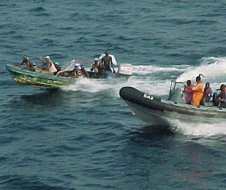 Marinarul român răpit de pirații nigerieni, sprijinit să treacă peste traumele psihice