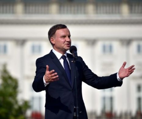 Președintele Poloniei acuză Germania că face jocul Rusiei în domeniul gazelor. Duda a cerut Germaniei să renunțe la construcția gazoductului Nord Stream 2