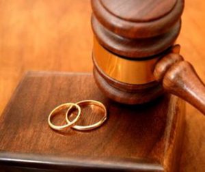 ȘOC în showbiz! Este DIVORȚUL ANULUI, fanii au rămas FĂRĂ CUVINTE. Era CUPLUL PERFECT