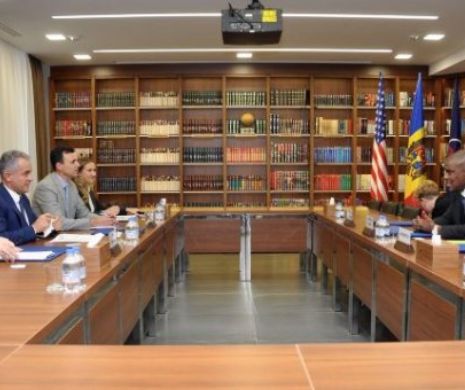 Avertismentul ambasadorului AMERICAN din Republica MOLDOVA