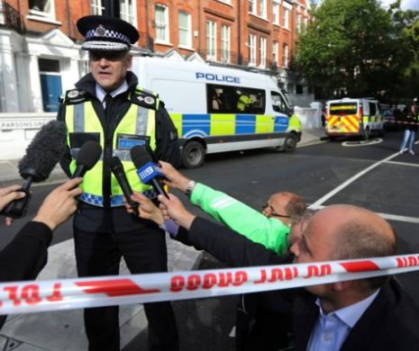 LONDRA în ALERTĂ. Au fost găsite DOUĂ BOMBE IMPROVIZATE. Un nou ATAC TERORIST EVITAT?