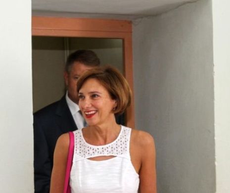 Lovitură pentru cuplul prezidențial. Ipoteză: Carmen Iohannis ar putea fi ARESTATĂ? Traian Băsescu sare cu sfaturi