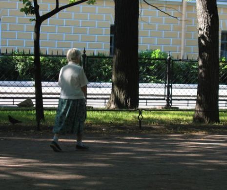 POVESTEA ANULUI! O femeie de 68 de ani și-a luat cea mai mare ȚEAPĂ. Anchetatorii au descoperit detalii incredibile