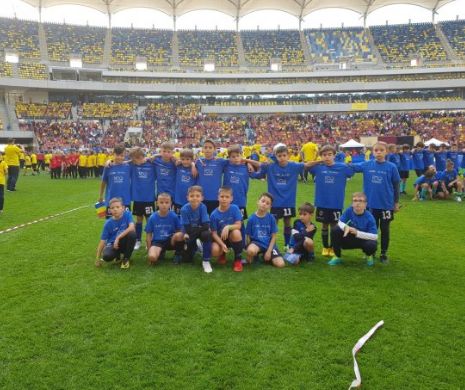 Record de copii fotbaliști pe Arena Națională