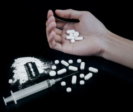 România în alertă! Două noi droguri în țară: MT-45 și Acriloilfentanil