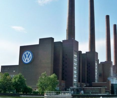 Câți bani va scoate Volkswagen din buzunar pentru șoferii germani, după scandalul „Dieselgate”