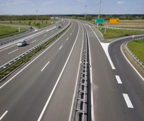 Autostrada ”3 km în 4 ani” a fost inaugurată