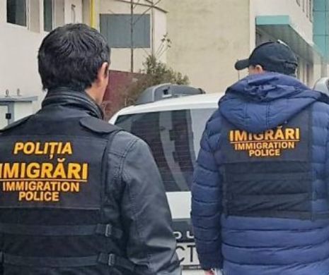 Cetățeni străini care locuiau ilegal la Constanța, depistați de polițiștii de la Imigrări
