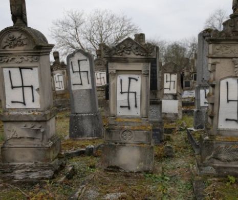 Franţa, în HAOS! Cimitirul evreiesc din Herrlisheim, la nord de Strasbourg,  a FOST PROFANAT
