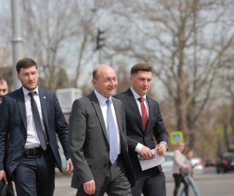 ”România este țara cu politicieni de proastă calitate!” Atac al lui Traian Băsescu
