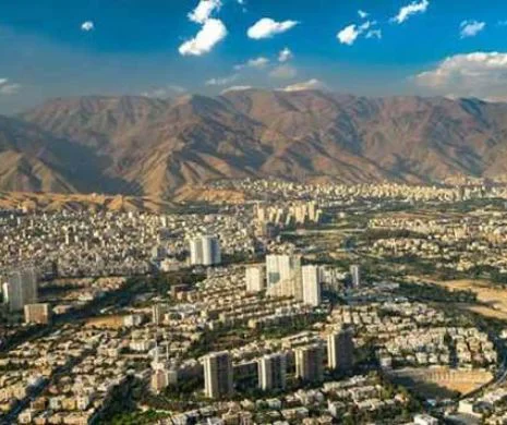 Specialiştii AVERTIZEAZĂ: Teheranul, capitala Iranului, se scufundă cu aproximativ 25 de centimetri pe an