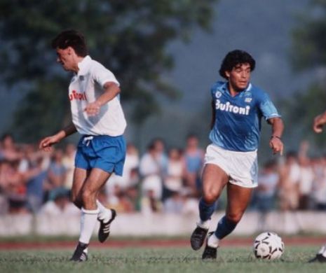Ultimul tricou, cu numărul 9, purtat de Maradona pentru gruparea italiană Napoli, a fost vândut la licitație cu o sumă fabuloasă. De ce era un tricou special pentru „Butoiașul Atomic”
