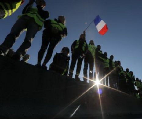Un șofer român a fost jignit și bătut în Franța de „vestele gabene”: ”Român împuţit”