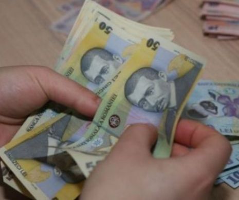Veste bună pentru milioane de români. Care sunt salariaţii ce vor primi al 13-lea salariu de sărbători