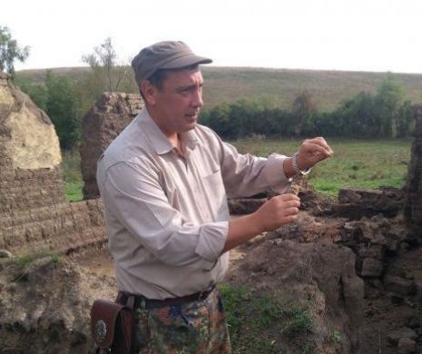 A murit arheologul care a descoperit ea mai mare cetate de Epoca Bronzului din lume I FOTO