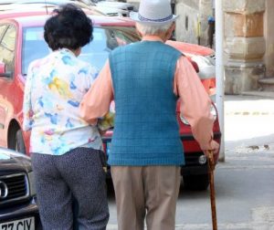 BĂTRÂNI JEFUIȚI de o GRUPARE de HOȚI. Metoda ULUITOARE folosită de INFRACTORI