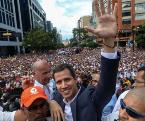 Cine este Juan Guaido, „copilul” care l-a înfruntat pe Maduro şi s-a autoproclamat preşedinte interimar