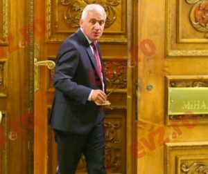 Junele comunist Adrian Țuțuianu l-a exmatriculat din căminul de la Grozăvești pe istoricul Marius Oprea, în 1987!
