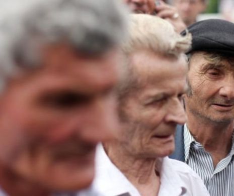 Pensionarii spanioli au ieșit în stradă și cer pensii mai mari