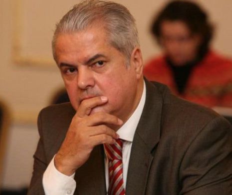 Adrian Năstase face "recapitularea pentru proști". Atac fulgerător la ministrul Toader