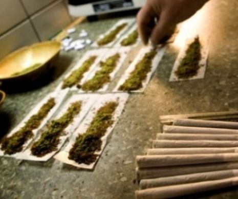 Caz șocant! Ce spun specialiștii despre consumul de cannabis la adolescenți