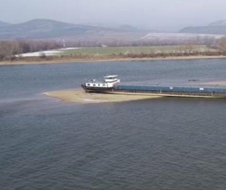 DEZASTRU pe Dunăre. O navă românească a eşuat. Motivele sunt INCREDIBILE