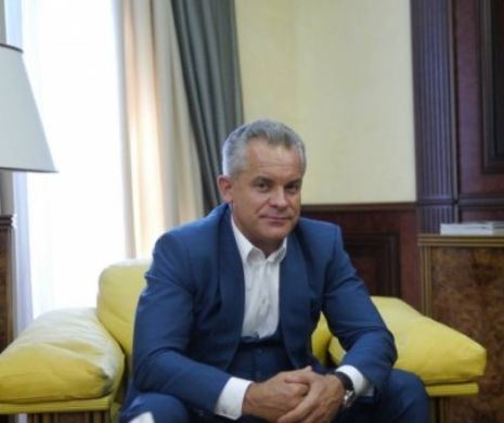 Un cunoscut diplomat analizează ALEGERILE din Basarabia: Urmează un BLOCAJ de care va profita oligarhul Plahotniuc! FURTUL MILIARDULUI