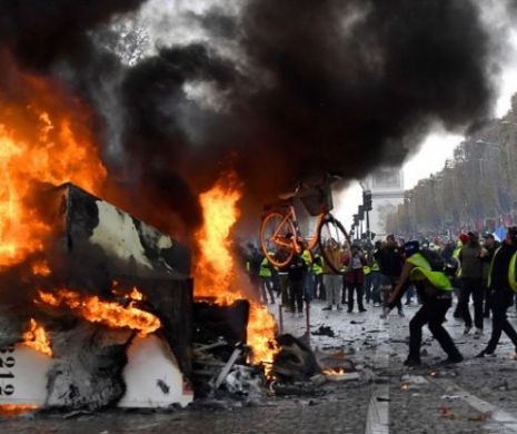 Violențe în Franța! "Vestele galbene", acuzații fără precedent: "Se trage asupra noastră fără niciun motiv"