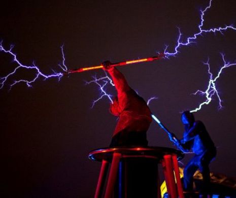 BEGA! 2019 – The Lightning Project. Cavaleri se luptă cu fulgere reale de 5 m I GALERIE FOTO – VIDEO
