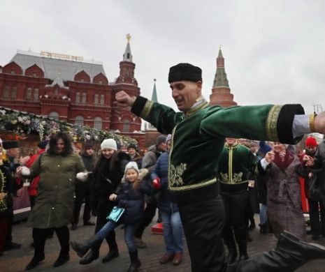 CRIMEEA, grătarul patriotic cu mici și heavy-metal al lui Putin. Cinci ani de la anexarea peninsulei ucrainene de către Rusia
