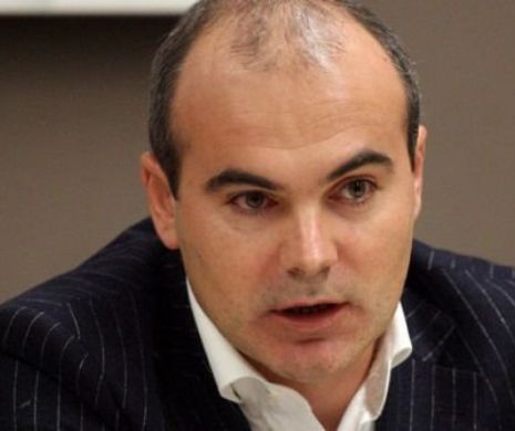 Junalistul Rareş Bogdan este marea speranţă a liberalilor. „Se bucură de foarte mare încredere”