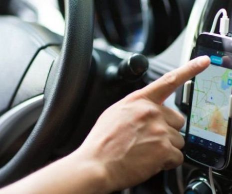 Reguli noi dacă vrei să fii şofer la Uber sau Taxify! Ce schimbări pregătesc autorităţile