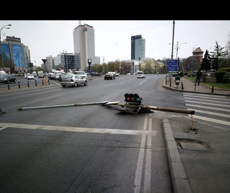 România se prăbușește! De data aceasta, accidentul s-a întâmplat lângă Guvern. News alert