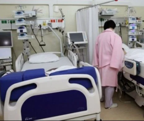 Scene șocante într-un spital din Galați. Un medic este atacat brutal de un pacient (VIDEO)