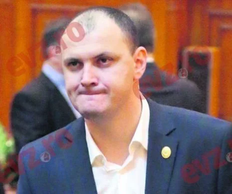 Sebastian Ghiță FORȚAT să se retragă de la europarlamentare! Cine l-a amenințat și cu ce! Dezvăluiri explozive