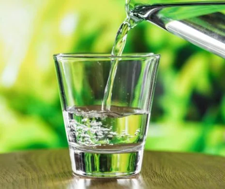 Apa pură - secretul unei vieți sănătoase