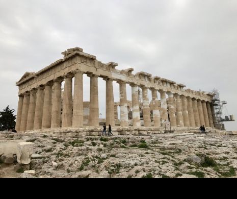 Mobilizare generală. Grecia se pregătește de Paști ca pentru Olimpiadă