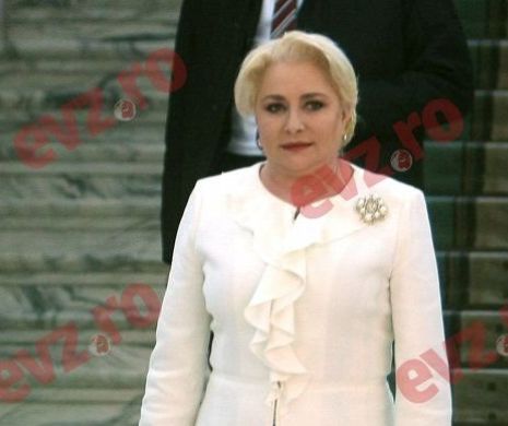 Dăncilă, în campanie cu Dragnea: „Am fost cel mai atacat prim-ministru, dar nu o să fac niciun pas înapoi”