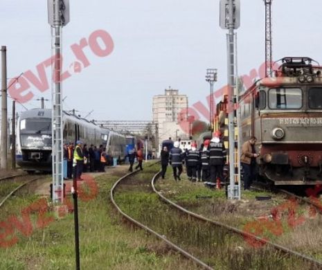Incidente pe calea ferată, la Constanța. Tren de marfă deraiat, și incendiu la o locomotivă