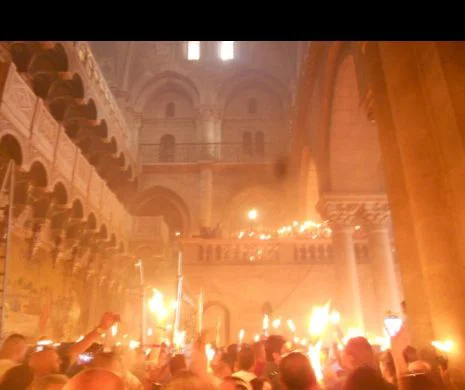 Lumina Sfântă de la Ierusalim ajunge la București la 18.30