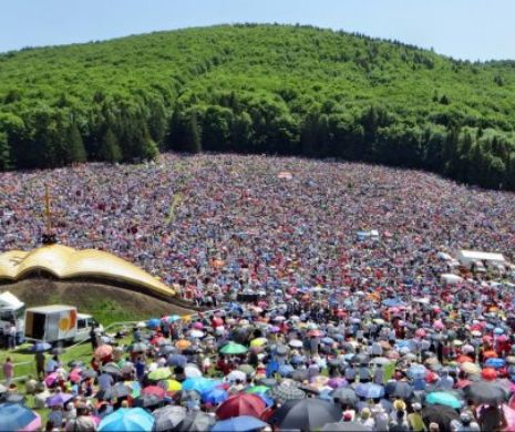 O sută de mii de oameni s-au înscris pentru vizita Papei la Șumuleu