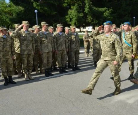 Rezerviștii din regiunea Cernăuți convocați la comisariatele militare, în vederea exercițiului programat în luna iunie. Care e vârsta-limită a celor care fac parte din brigăzile teritoriale de apărare